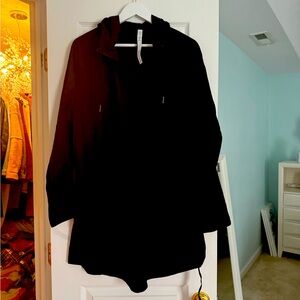 New Lu Lu lemon windbreaker 

Gifted for Xmas. Too big. Size 12.